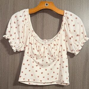 GB Women's Floral Puff Sleeve Scoop Neck Crop Top Blouse Size Medium NWOT